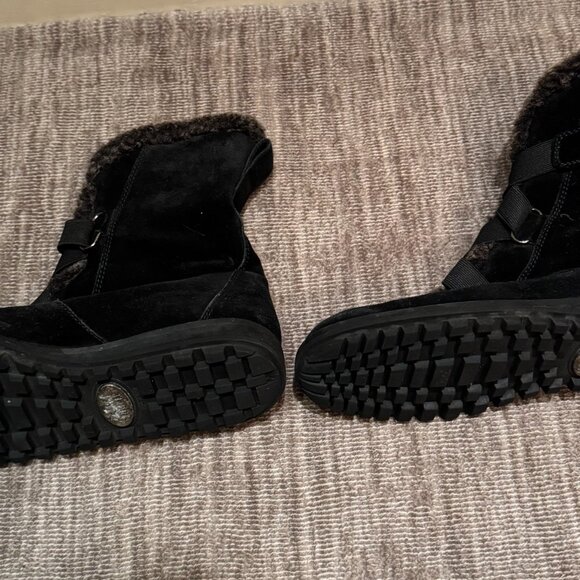 Stuart Weitzman Black and Gray Faux Fur Winter Boots Size 7 - Picture 2 of 4